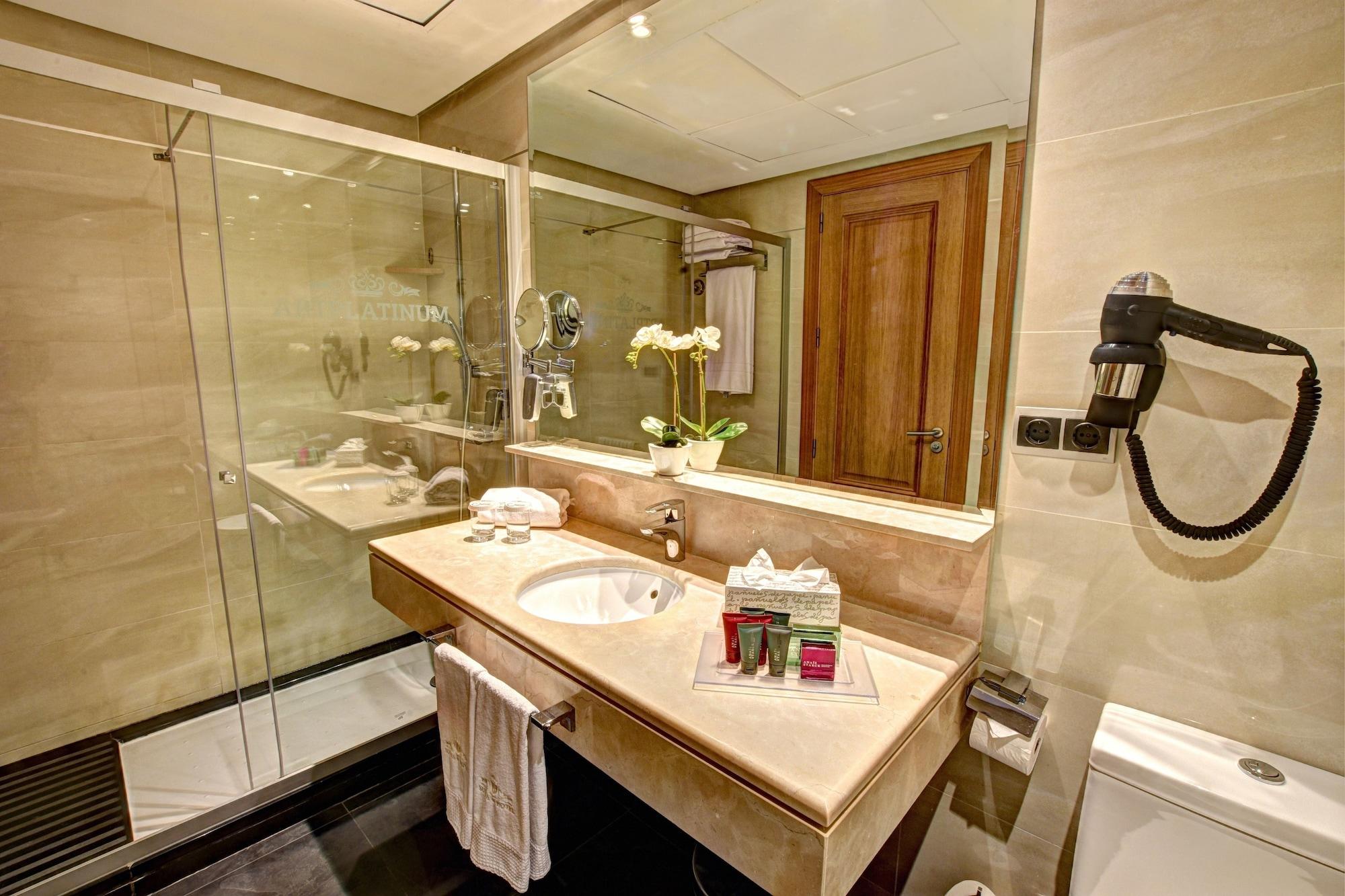 بينالماذينا Artplatinum Suites & Apartments المظهر الخارجي الصورة