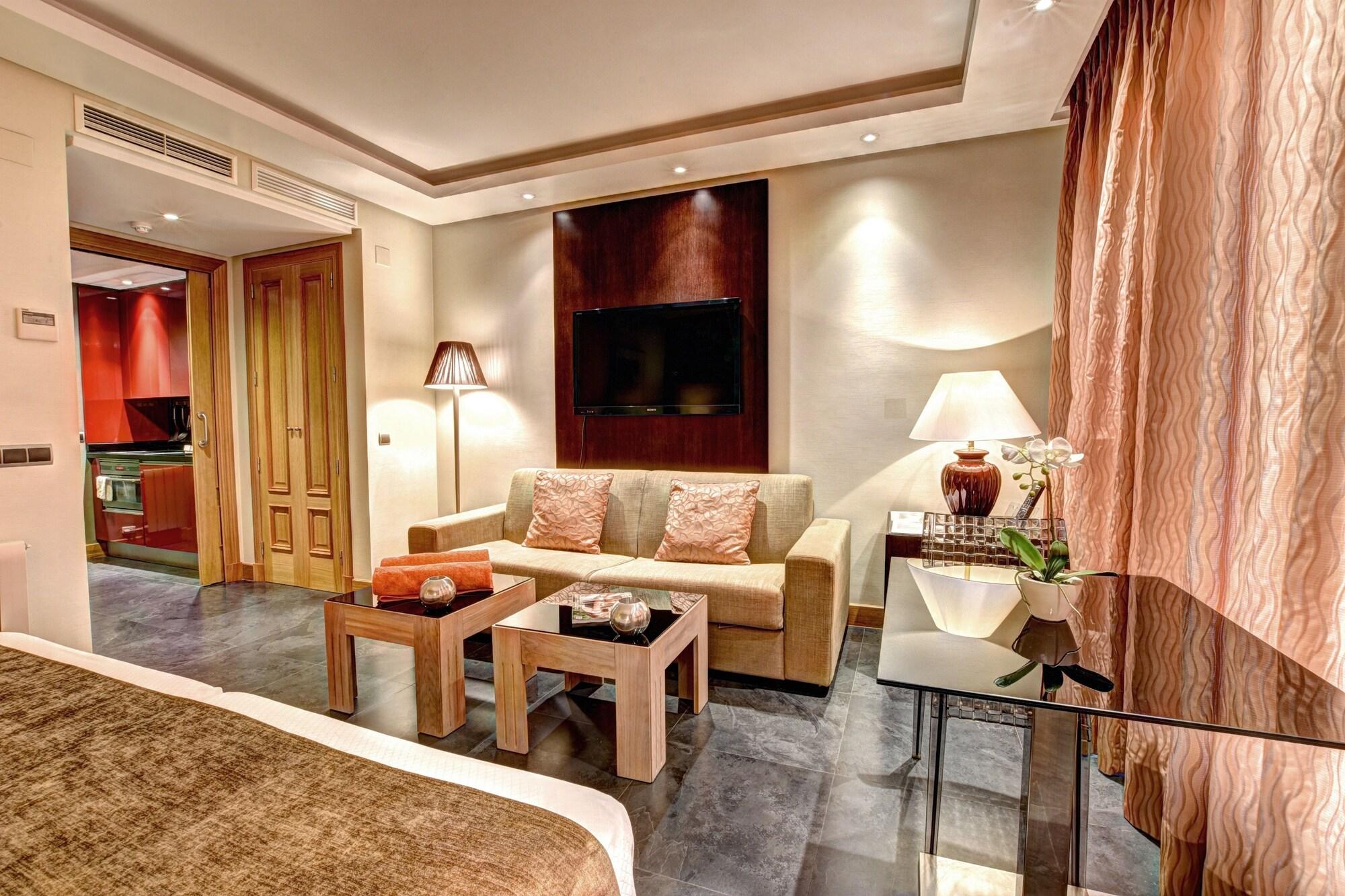 بينالماذينا Artplatinum Suites & Apartments المظهر الخارجي الصورة