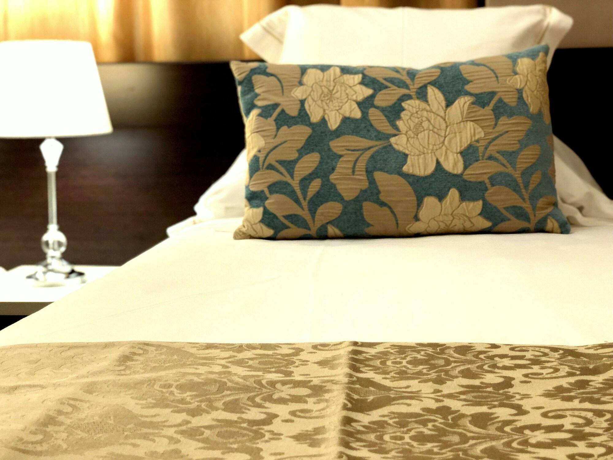 بينالماذينا Artplatinum Suites & Apartments المظهر الخارجي الصورة